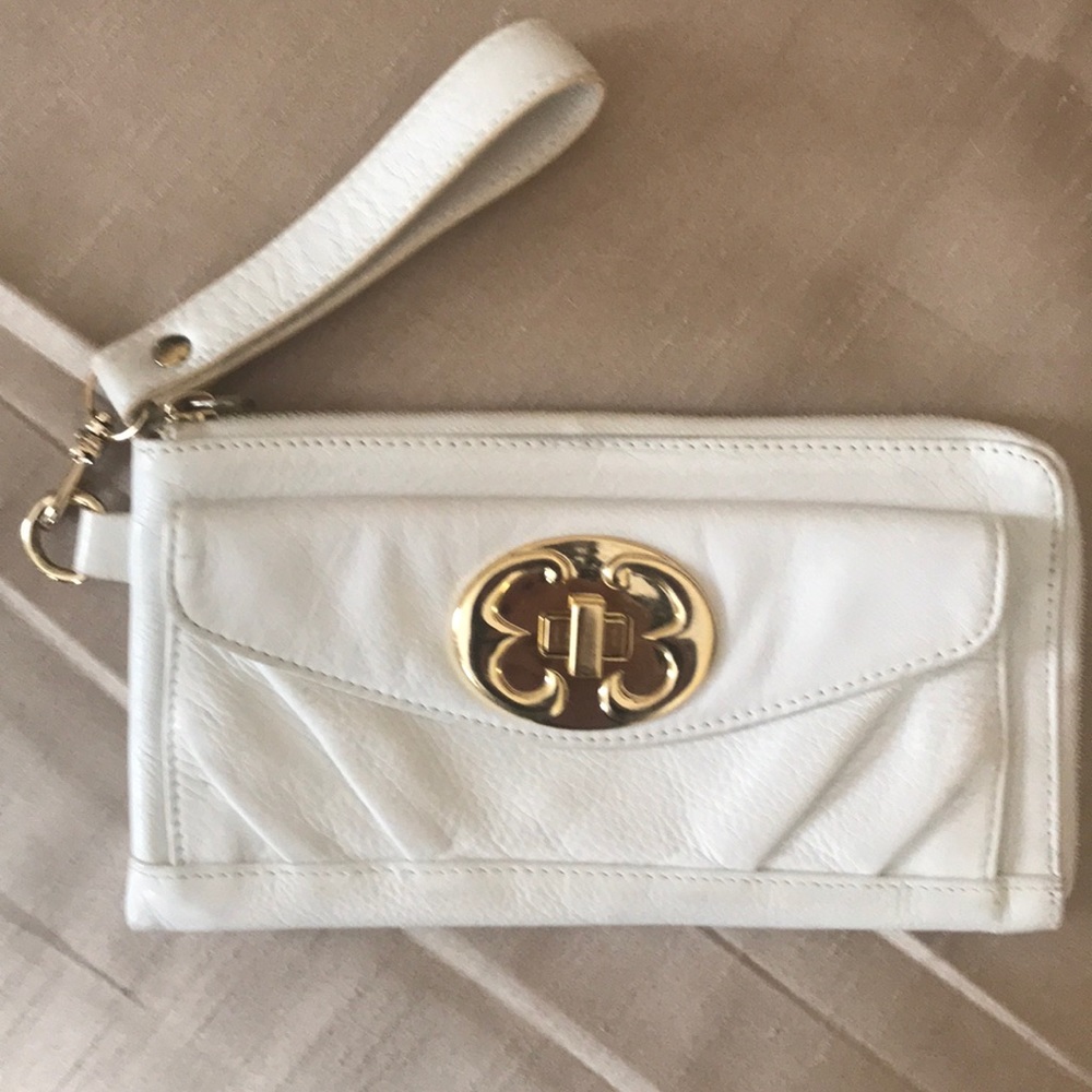 White leather wristlet